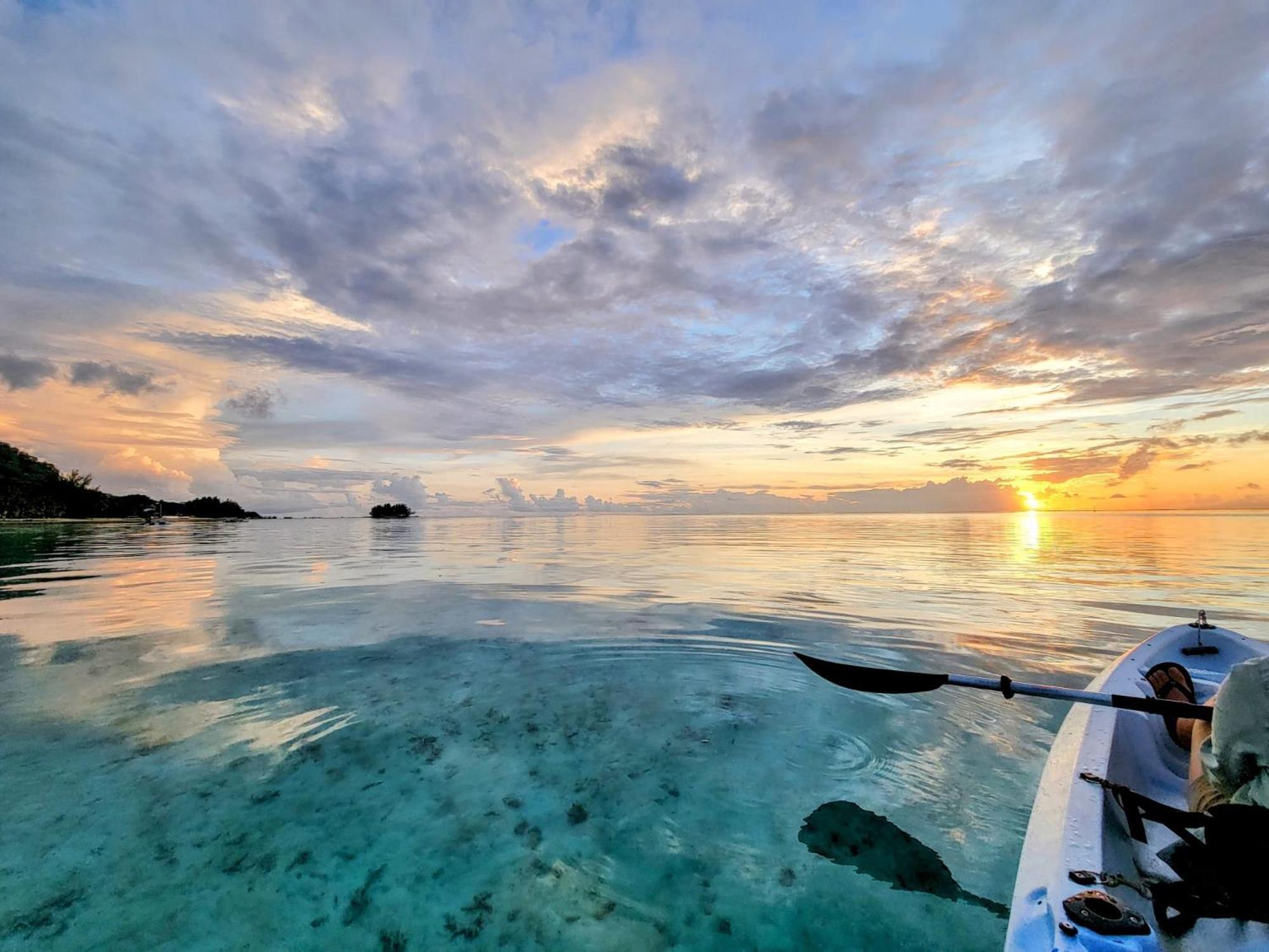 Moorea Island Beach Hotel Экстерьер фото