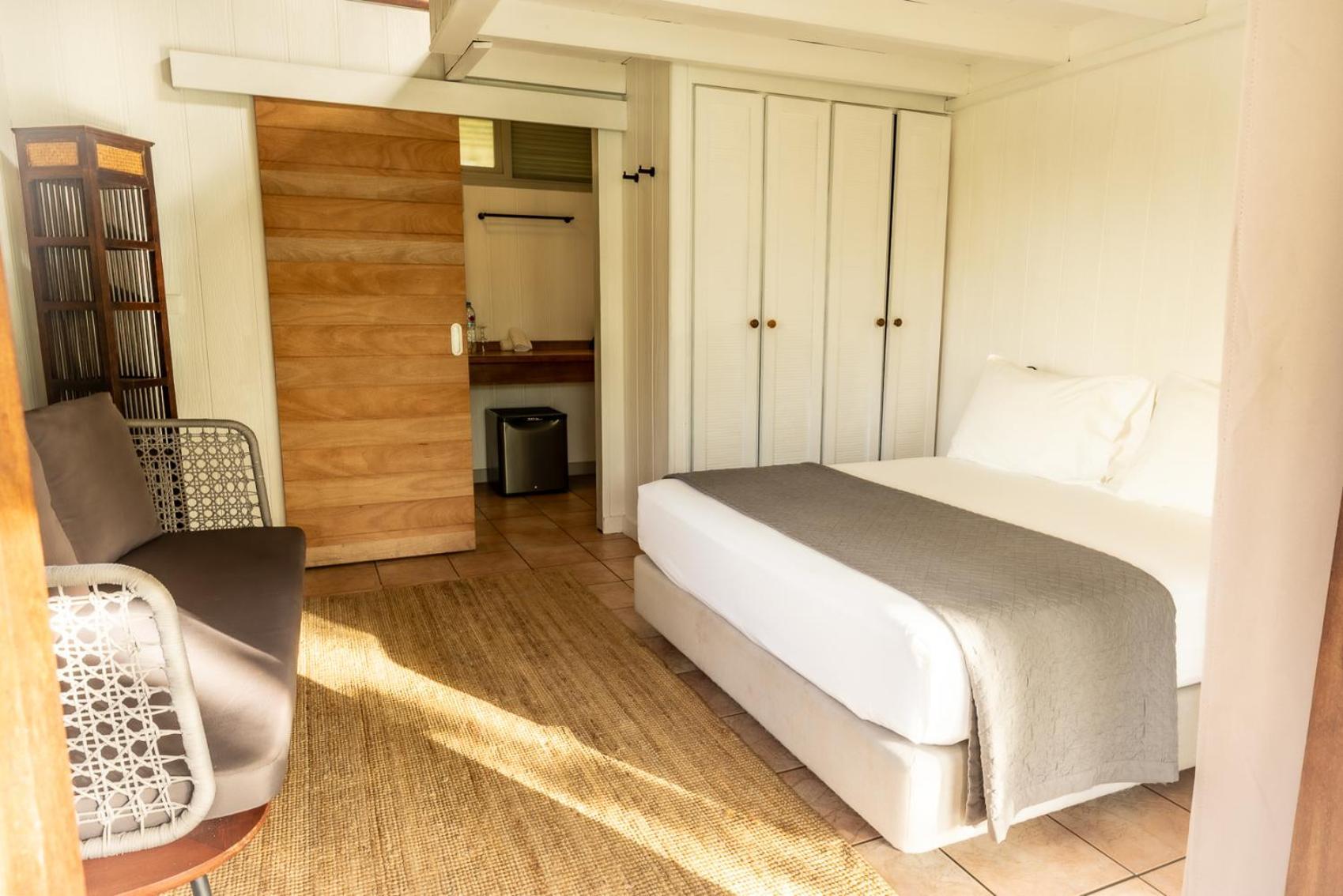 Moorea Island Beach Hotel Экстерьер фото